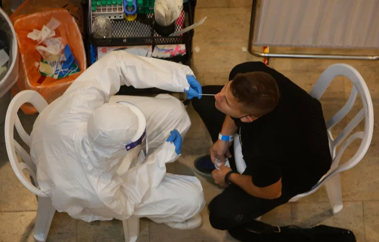 נבדק היקף הפגיעה בשריר בלב במחוסני קורונה באמצעות בדיקת MRI נבדק היקף הפגיעה בשריר בלב במחוסני קורונה באמצעות בדיקת MRI