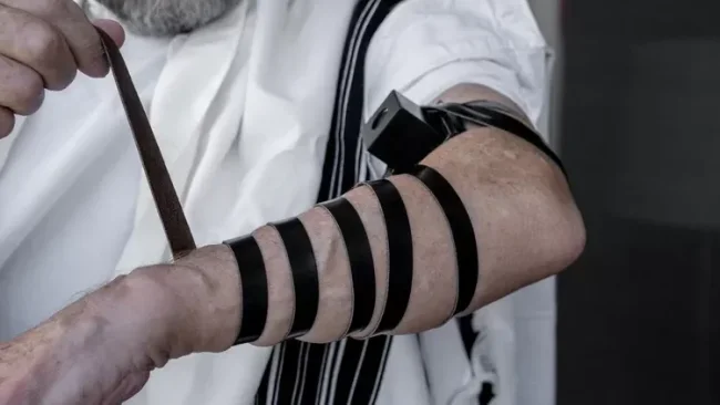 מתי בבוקר אפשר להניח תפילין?