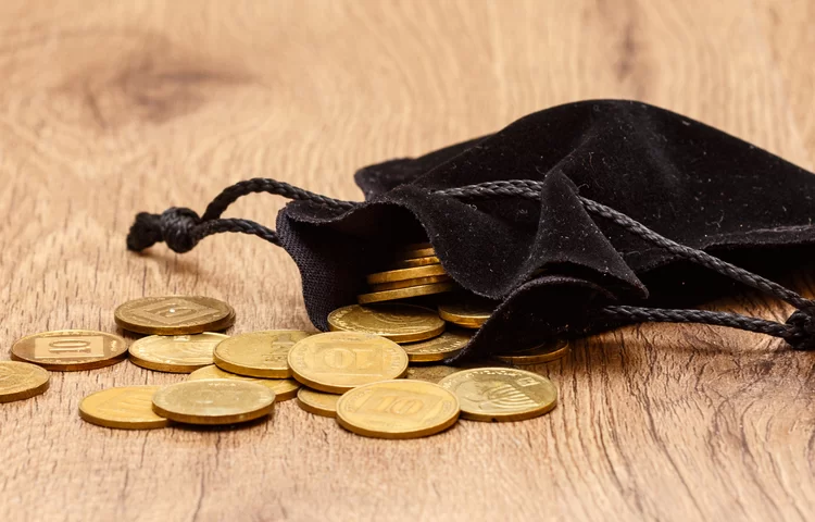 למה נותנים דמי חנוכה? דמי חנוכה כמה לתת למה נותנים דמי חנוכה? דמי חנוכה כמה לתת