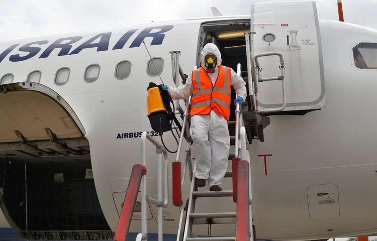 בעקבות הזן החדש: ההגבלות חוזרות: נתב"ג ייסגר לזרים - הפרטים בעקבות הזן החדש: ההגבלות חוזרות: נתב"ג ייסגר לזרים - הפרטים