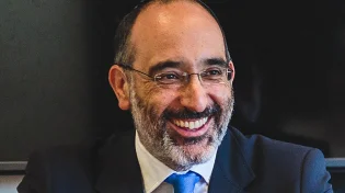 רבם של יהודי אפריקה זועם: "אל תסגרו את מדינת ישראל בפנינו"