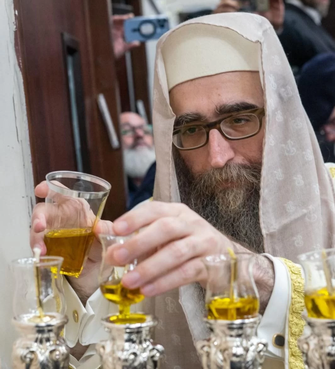 כל הסגולות לנר שמיני של חנוכה - זאת חנוכה: הרב יאשיהו פניטו 