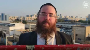 הרב שדחף את תלמידו לקצה הבניין "לא הכל פלס"