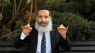 הרב יצחק פנגר: סוד ההצלחה מסתתר באות V