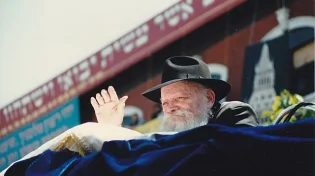 מטלטל: מה ראה שליח חב"ד אצל האמא של הרבי מילובביץ&rsquo;?