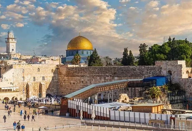 מתווה הכותל מוקפא