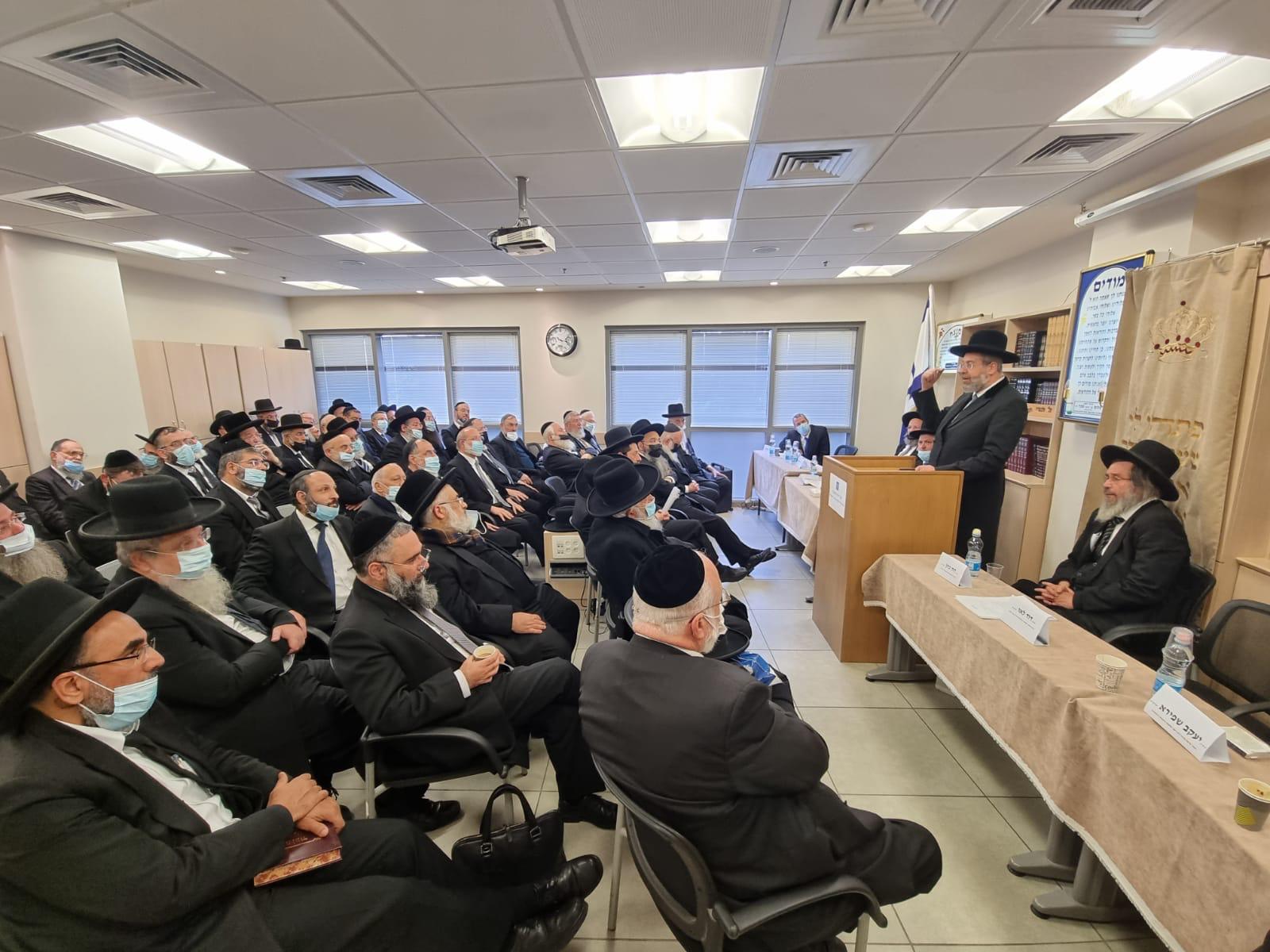  הגאון רבי דוד לאו: "מתווה הגיור המוצע הוא הונאת הגר וחורבן"