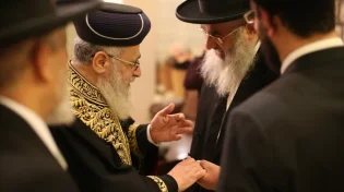 לרגל יום הולדתו ה-70 לראשון לציון התפרסם סרטון נדיר