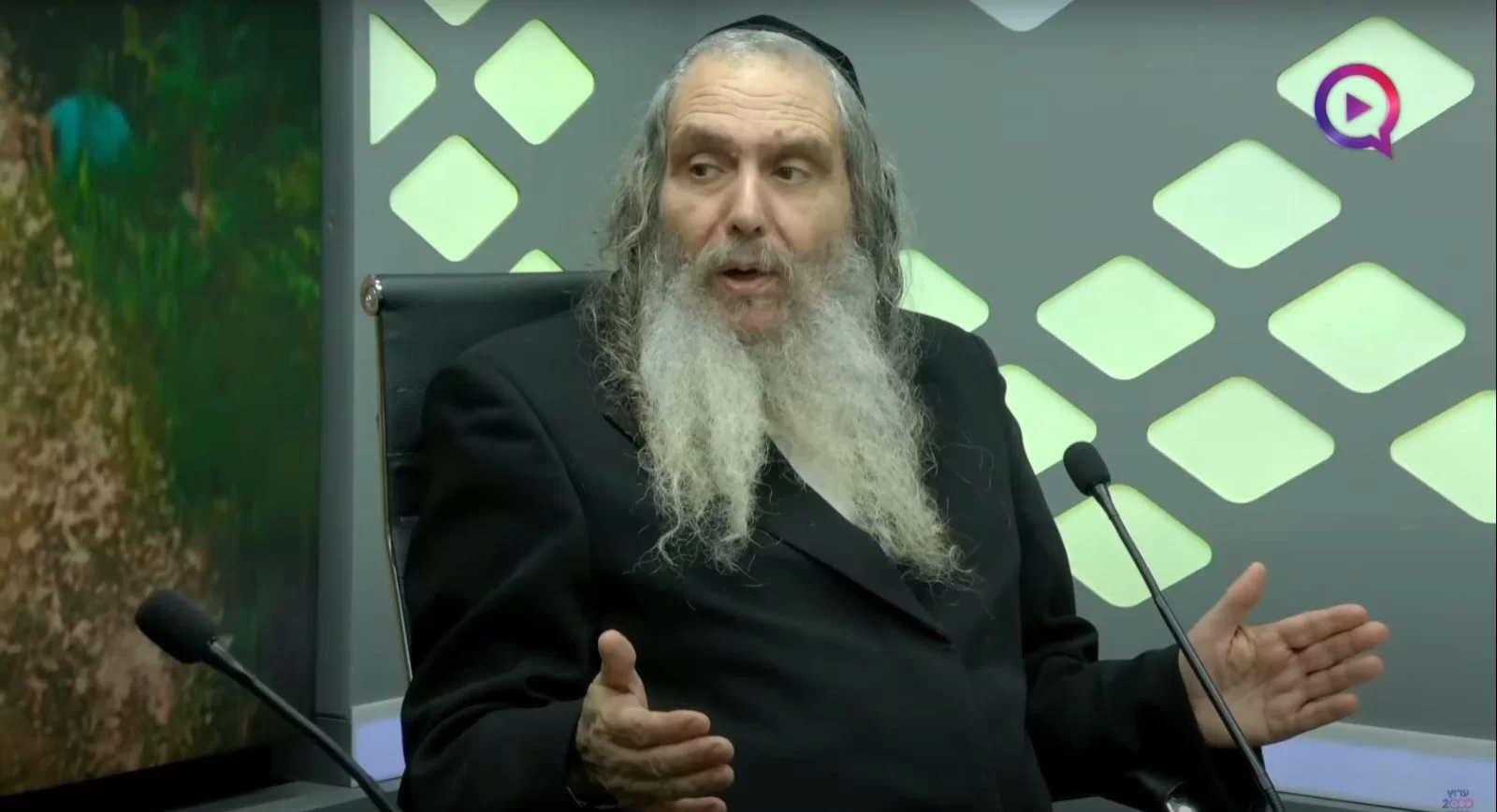 הרב שלום ארוש בבדיחה קורעת מצחוק על זוגיות!
