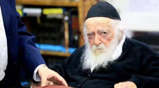 יהודי לרב קנייבסקי: "אבא שלו הרג את הבן שלי"
