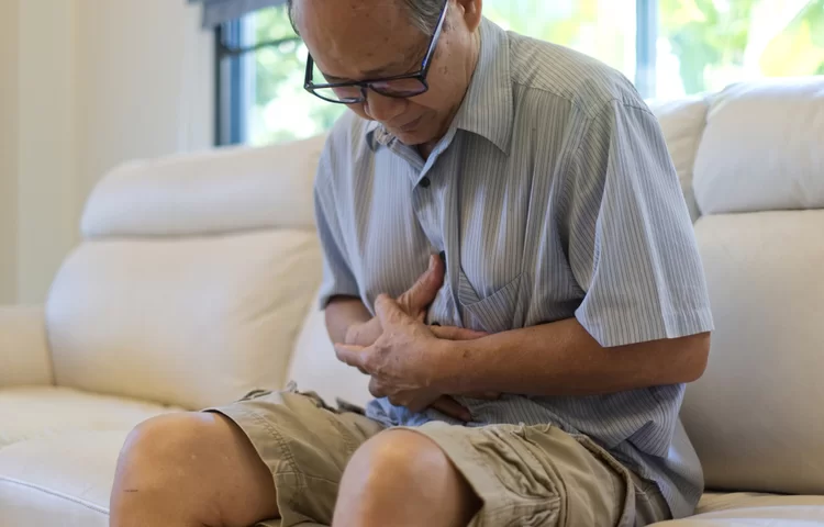 תרופה נגד בחילות: הקאות תרופות סבתא - איך להעביר בחילה מהר תרופה נגד בחילות: הקאות תרופות סבתא - איך להעביר בחילה מהר