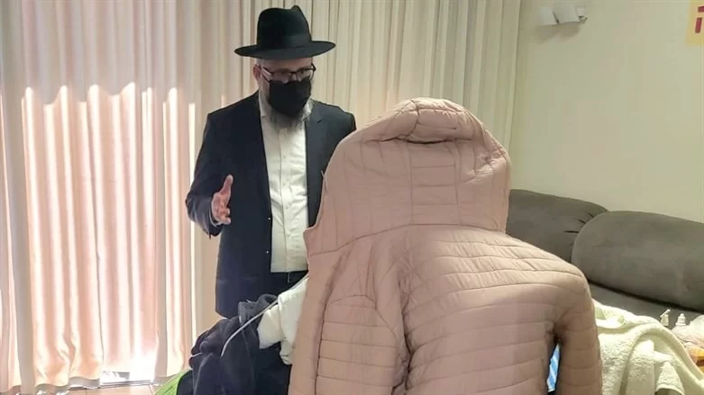 מרגש: נכה צה"ל איציק סעידיאן ביקש הבוקר להניח תפילין