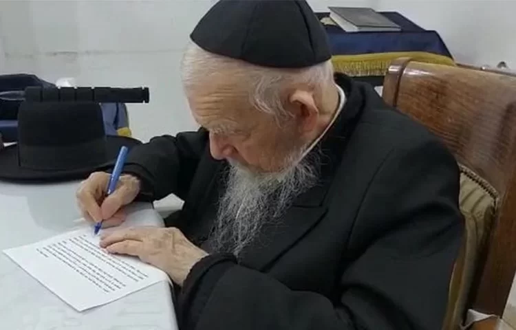 תפילות בעולם התורה: הרב גרשון אדלשטיין נדבק בקורונה תפילות בעולם התורה: הרב גרשון אדלשטיין נדבק בקורונה