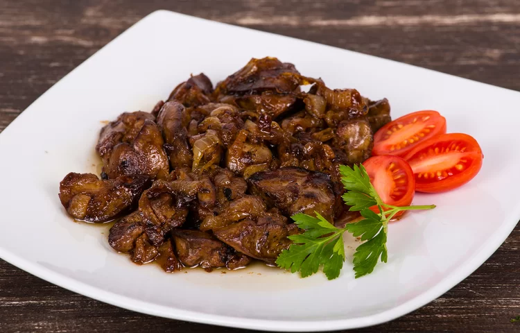 הכשרת כבד: איך מכשירים כבד? האם צריך לחתוך כבד עוף? הכשרת כבד: איך מכשירים כבד? האם צריך לחתוך כבד עוף?