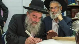 דאגה: המשגיח הגר"ב רימר נבדק ונמצא חולה בשפעת