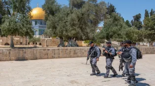 נשות הפרובוקציה הגיעו לכותל עם הח"כ הרפורמי וחוללו מהומה