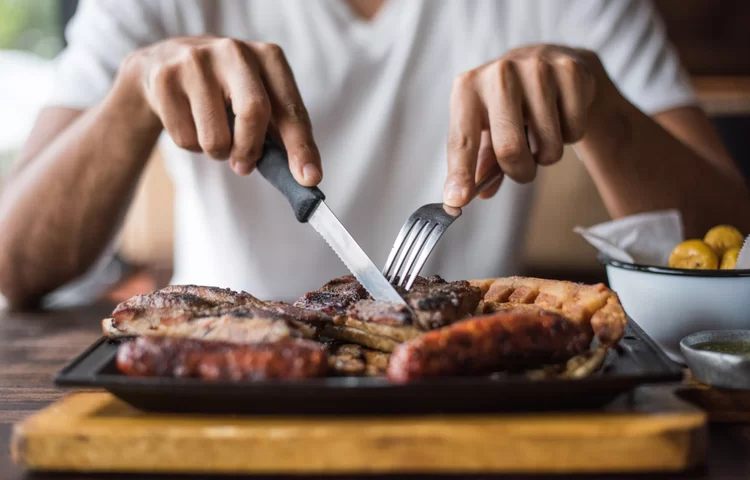 מצוות אכילת בשר ביהדות: למה אנחנו אוכלים בשר? מצוות אכילת בשר ביהדות: למה אנחנו אוכלים בשר?