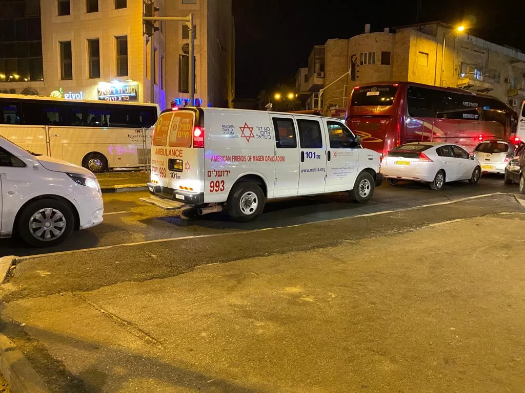 חתן בעל תשובה נפצע קשה במהלך ריקודים באולם במודיעין