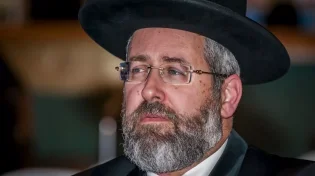 פרשת זכור בבידוד או במניין? הרב דוד לאו עונה