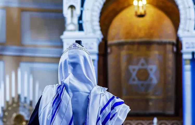 נגיף הקורונה: הנחיות לבתי הכנסת נגיף הקורונה: הנחיות לבתי הכנסת