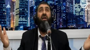 בכי קורע לב בשידור חי: "לא מכבד אותי ולא מכבד את בורא עולם"