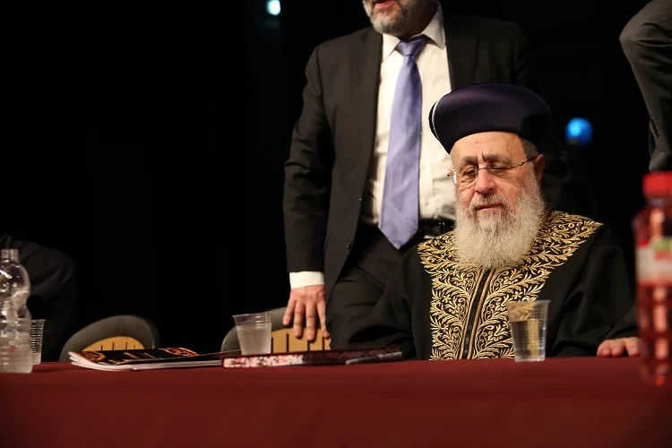 הראשל"צ נגד מנייני המרפסות: "איפה האחריות הציבורית לפסוק ככה?"