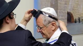 מה שכרו של&nbsp;מזכה הרבים לפי &rsquo;הפלא יועץ&rsquo;?