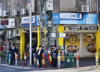 הראב"ד הרב שטרנבוך בהתבטאות חריפה: "מסתירים את מספר המתים בבני ברק"