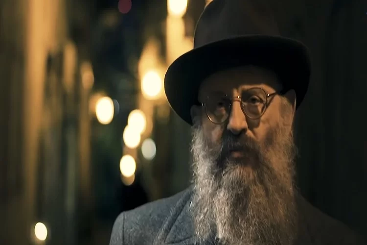 מרטיט: "שפתחתי את העינים, טאטע ומאמע היו שם"