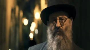 מרטיט: "שפתחתי את העינים, טאטע ומאמע היו שם"