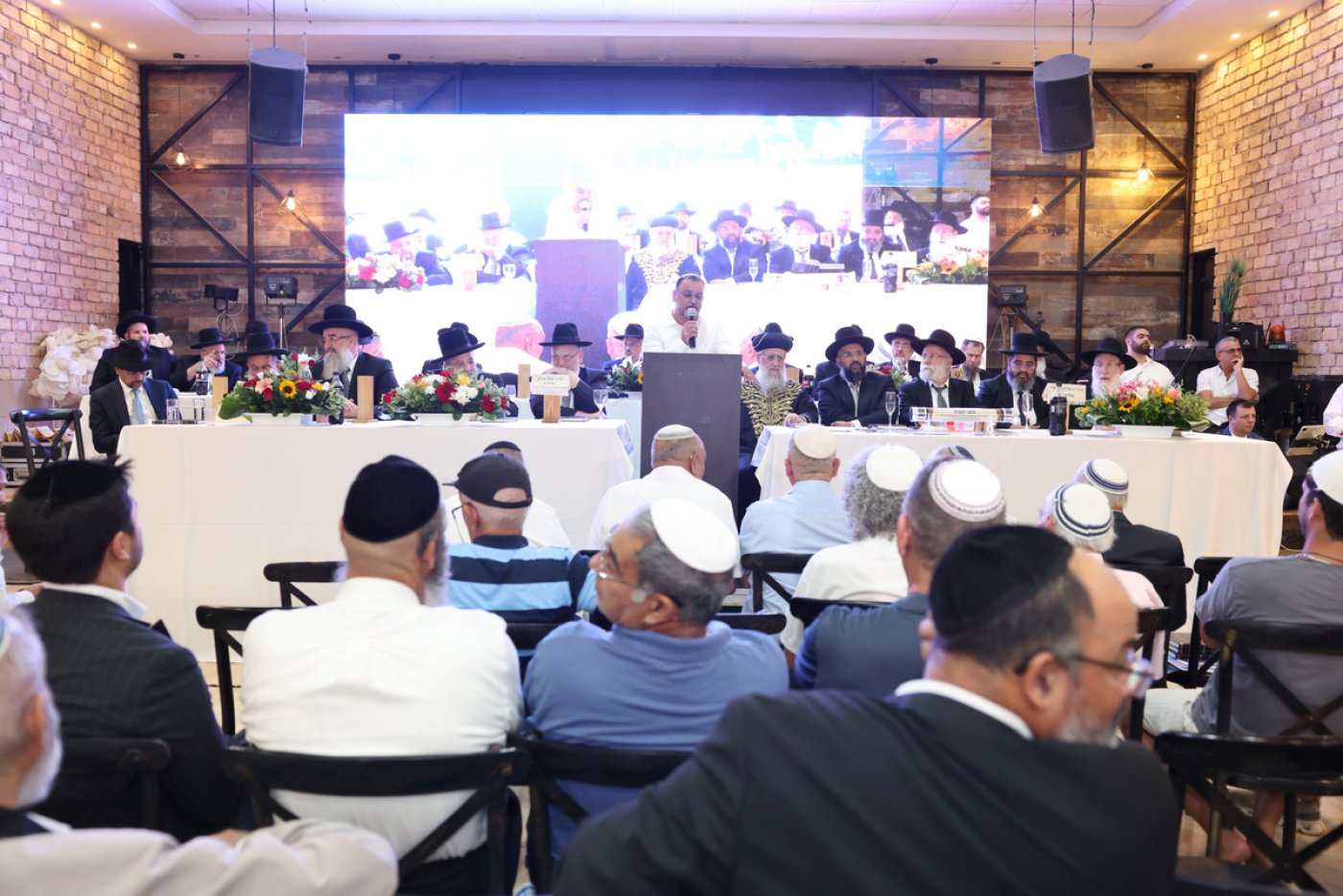 הרב ארז אלחרר הוכתר לרבה הראשי של הוד השרון במעמד הרבנים הראשיים לישראל (צילום: יעקב כהן)