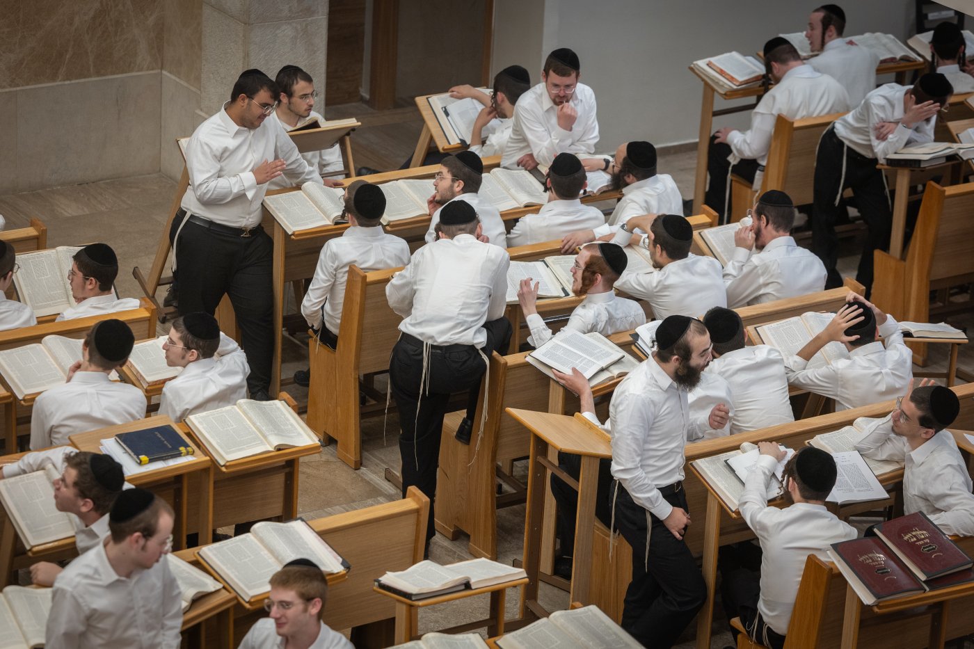 בחורי ישיבת קמניץ פותחים את 'זמן אלול' (צילום: Chaim Goldberg/Flash90)