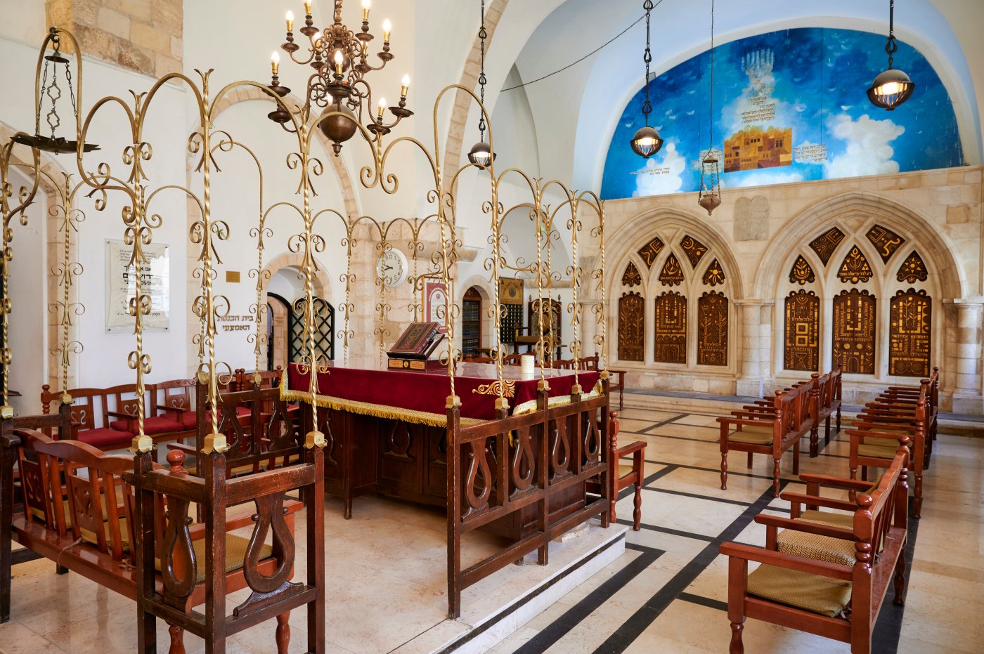 בתי הכנסת הייחודיים והמרהיבים בארץ ישראל (צילום: MB_Media/shutterstock)