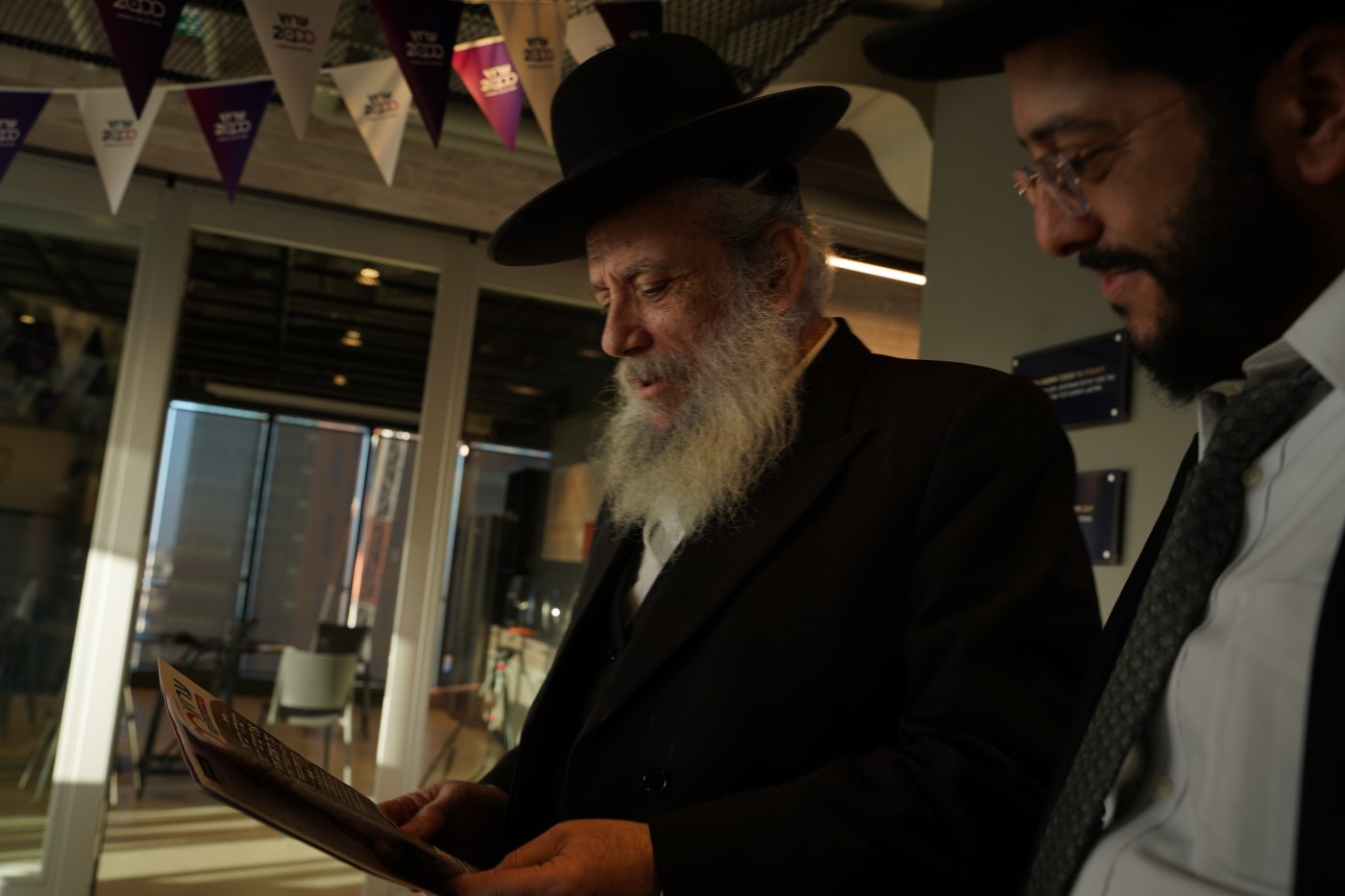 עותק של ראש עיריית בני ברק הרב חנוך זיברט