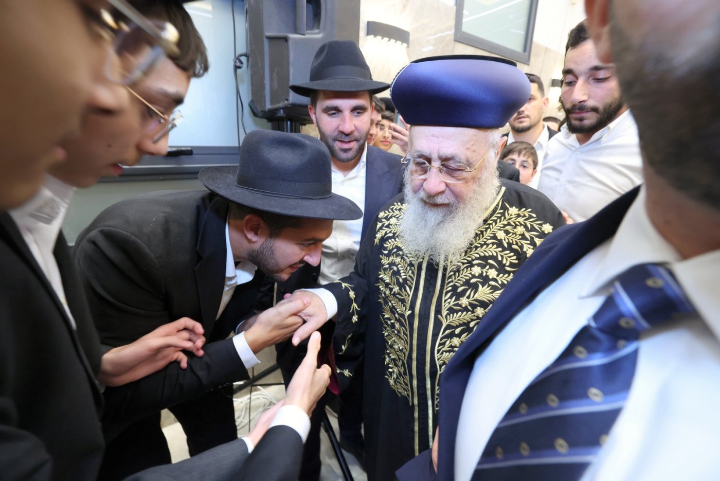 מרן הראש"ל חיזק את תושבי בית שמש לקראת יום הדין