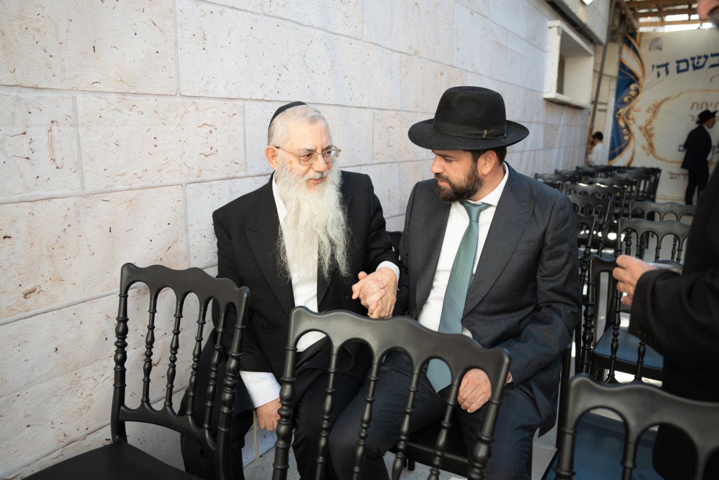 חנוכת מקווה טהרה בקריית יערים (צילום: יעקב כהן)