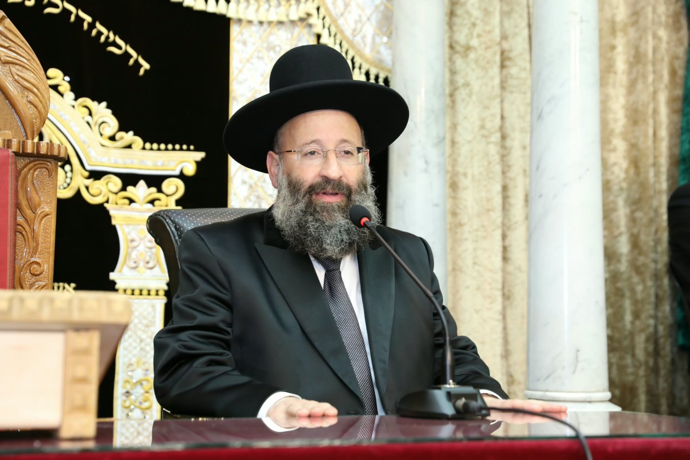 המונים בהקבלת פני רבו לראשון לציון מרן הרב יצחק יוסף שליט"א