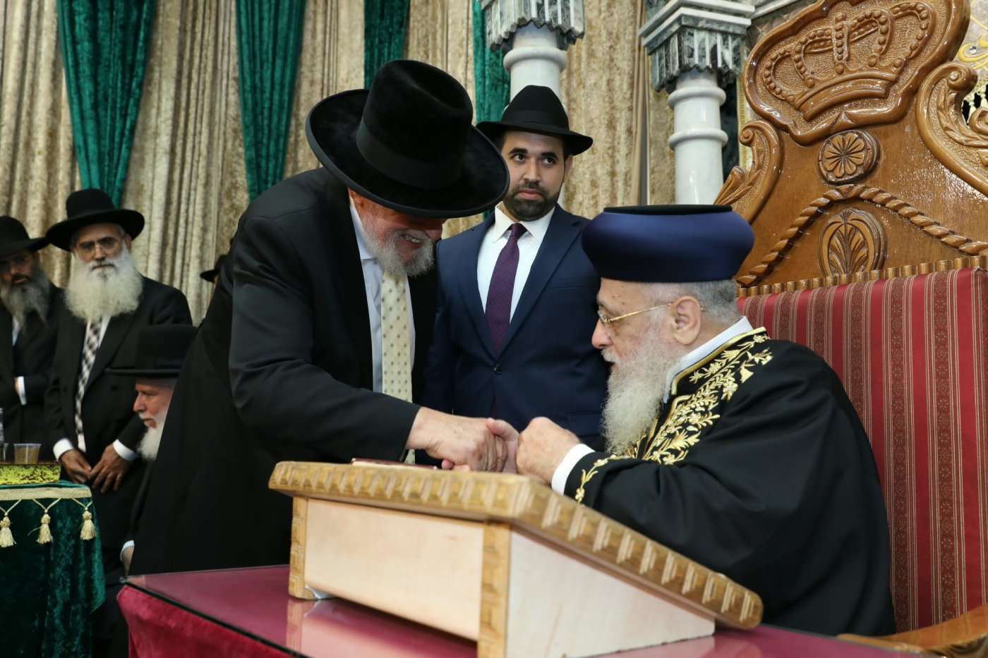 המונים בהקבלת פני רבו לראשון לציון מרן הרב יצחק יוסף שליט"א