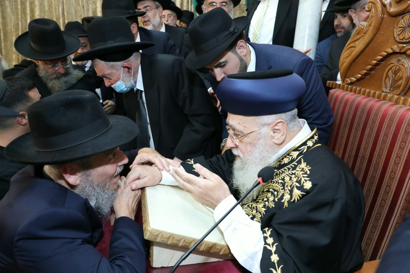 המונים בהקבלת פני רבו לראשון לציון מרן הרב יצחק יוסף שליט"א