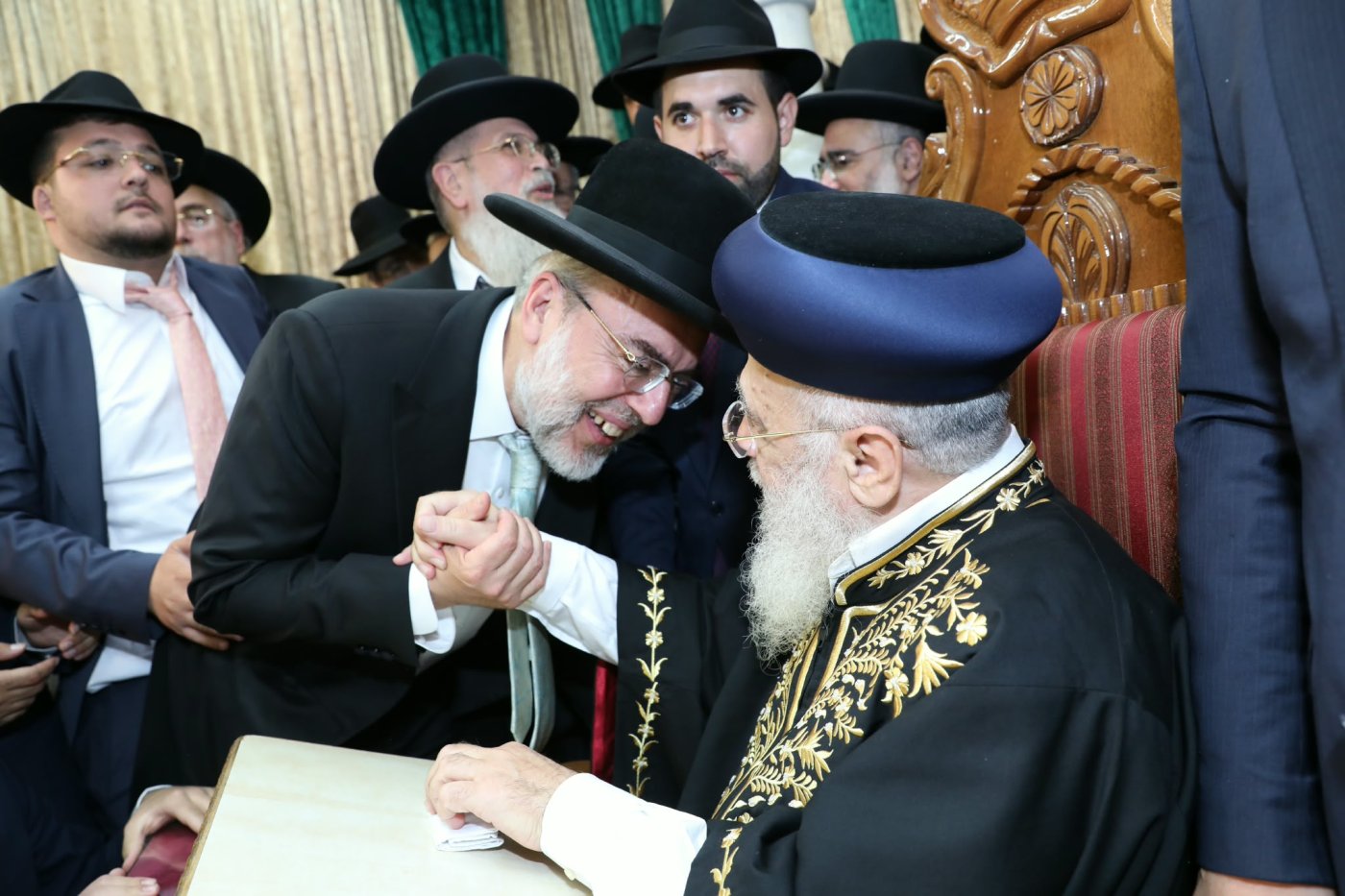 המונים בהקבלת פני רבו לראשון לציון מרן הרב יצחק יוסף שליט"א