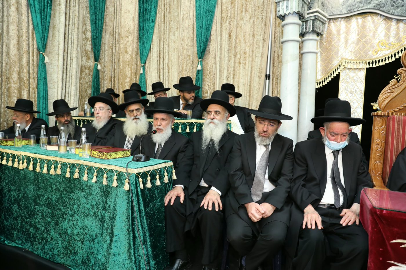 המונים בהקבלת פני רבו לראשון לציון מרן הרב יצחק יוסף שליט"א