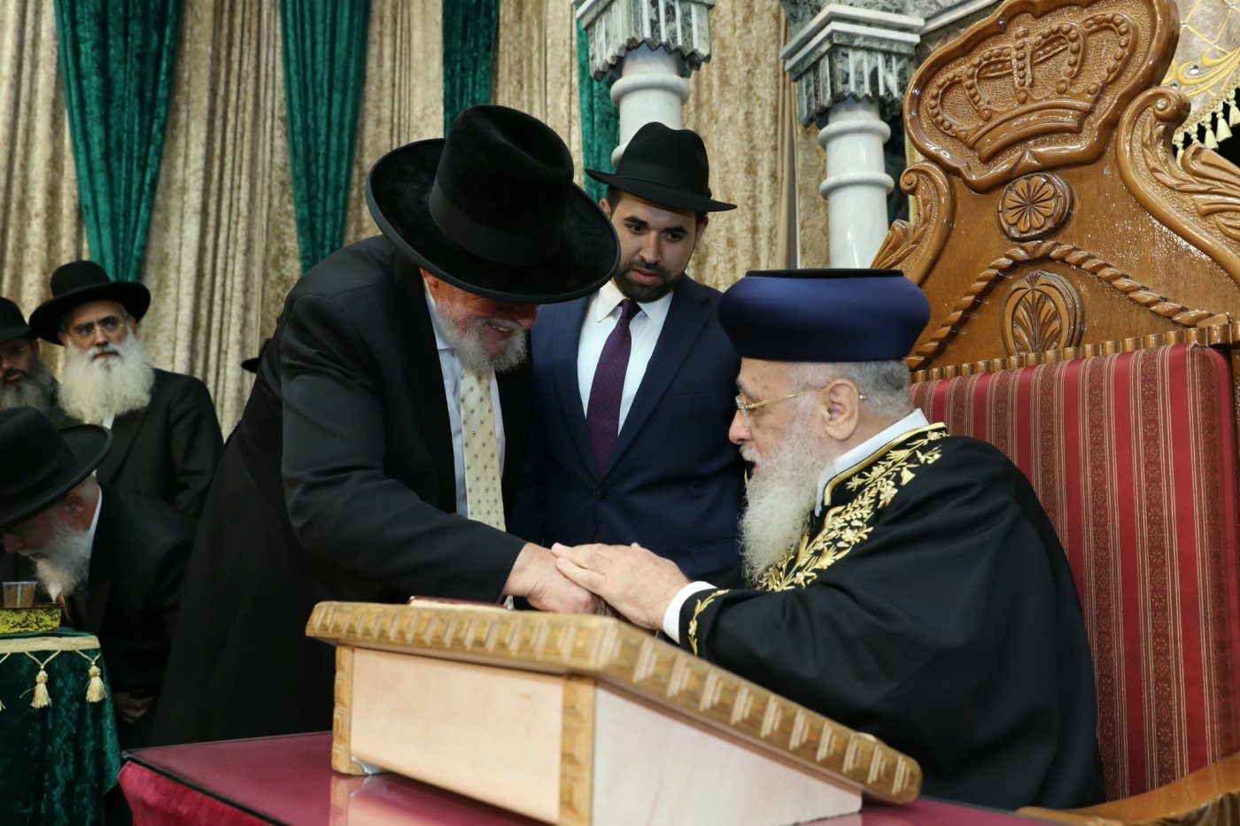 המונים בהקבלת פני רבו לראשון לציון מרן הרב יצחק יוסף שליט"א