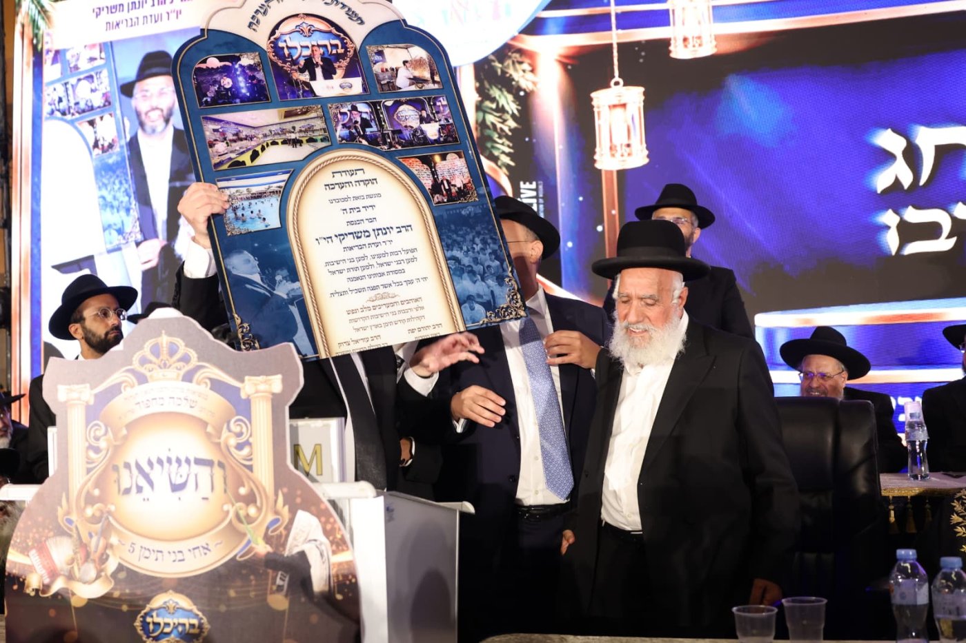 אלפים בבנייני האומה (צילום: יעקב נחומי)
