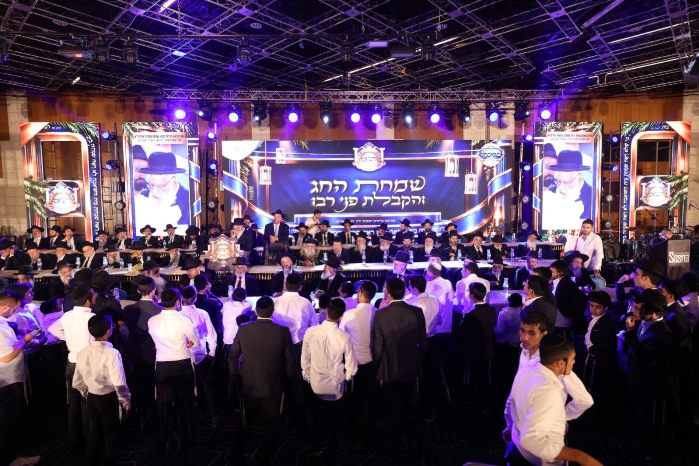 אלפים בבנייני האומה (צילום: יעקב נחומי)