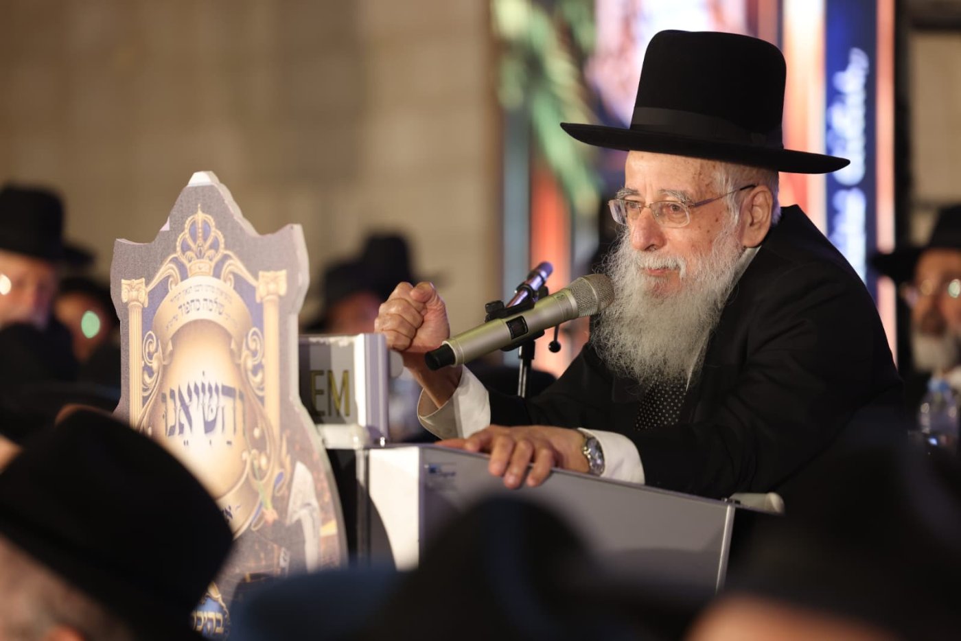 אלפים בבנייני האומה (צילום: יעקב נחומי)
