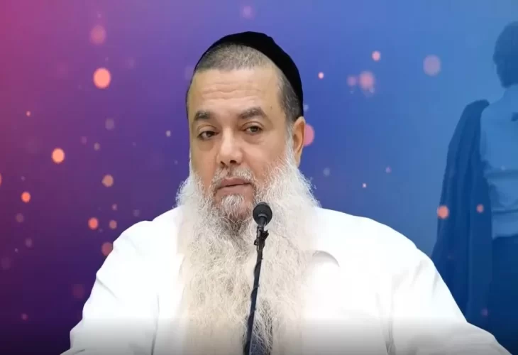 הרב יגאל כהן - האם מותר להתפלל ליד צואה?