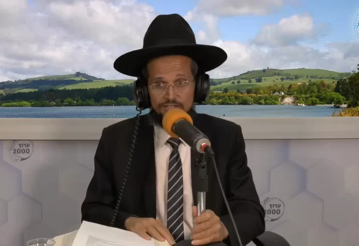 הרב יהודה סעדיה - לדעת! מהו הכלל שמלמד אותנו הבבא סאלי זיע"א שיעזור לנו תמיד לבחור נכון 