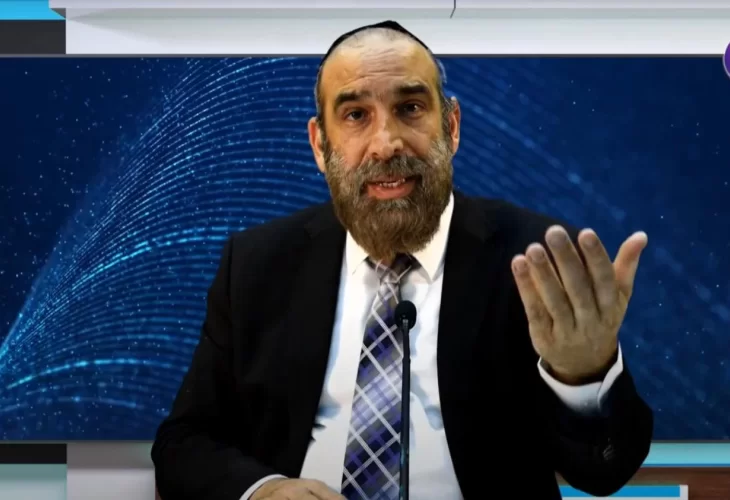 האם מותר לצוד זבוב או יתוש בשבת? האם מותר לצחצח שיניים בשבת?