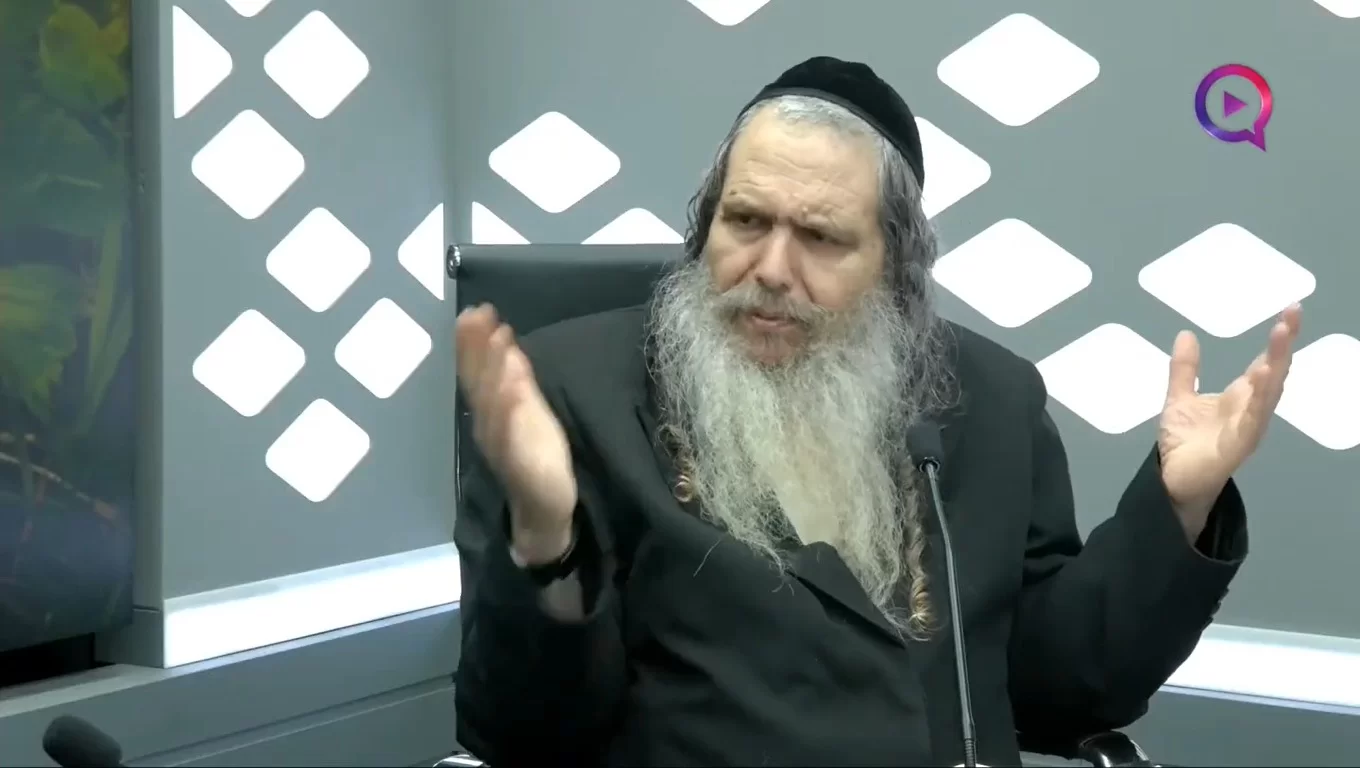 הרב שלום ארוש: "שאלו אותי, מה אתה אומר – צריך להרוג את כל העזתים?" הרב שלום ארוש: "שאלו אותי, מה אתה אומר – צריך להרוג את כל העזתים?"