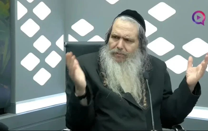 הרב שלום ארוש: "שאלו אותי, מה אתה אומר – צריך להרוג את כל העזתים?" הרב שלום ארוש: "שאלו אותי, מה אתה אומר – צריך להרוג את כל העזתים?"
